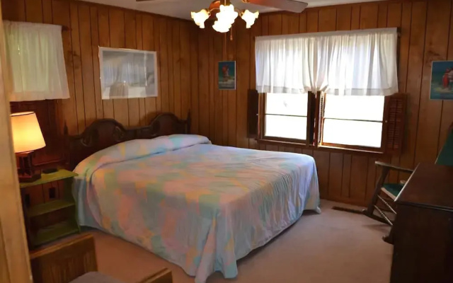 MW Rowell - 5 Br Home