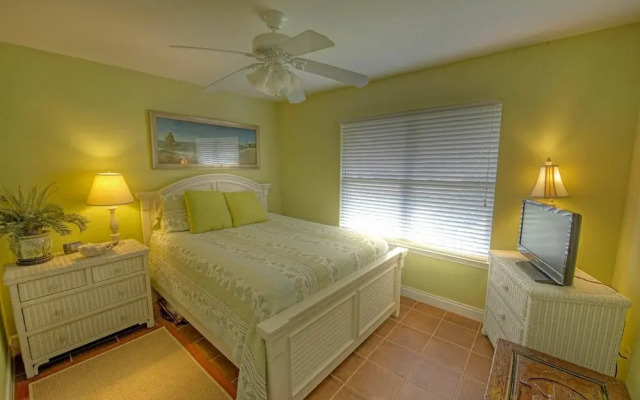1006 PANFERIO DRIVE - Three Bedroom House