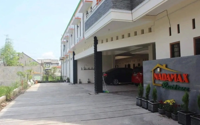 Nadamax Solo Guest House