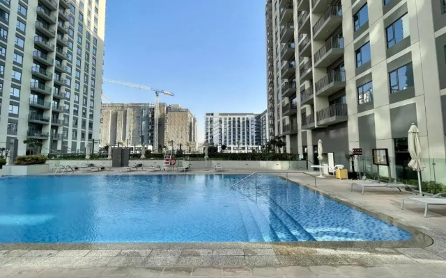 Wonderful 2bedroom with Balcony -Dubai Hills
