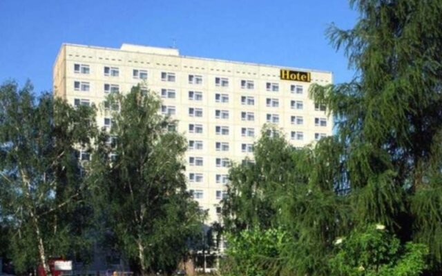Отель Days Inn Dresden Германия, Дрезден - 2 отзыва об отеле, цены и фото номеров - забронировать отель Days Inn Dresden онлайн вид на фасад
