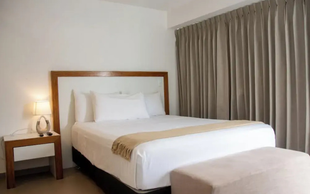 Grau Business Hotel