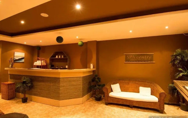 Sandy bay hotel