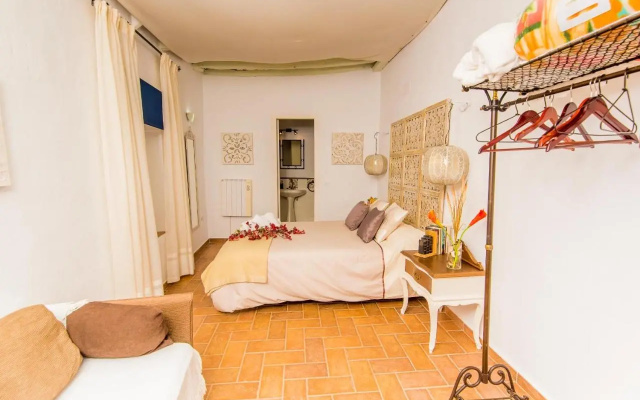 Casa Bodega Triana