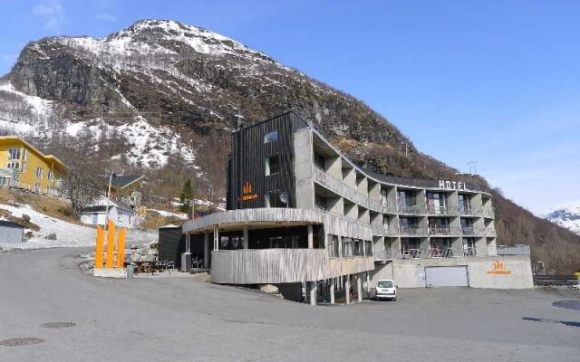 Hordatun Hotel вид на фасад