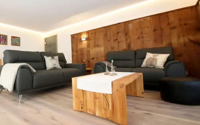 Holiday Apartment Holzwieb