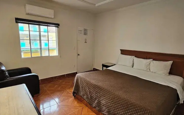 Hotel Aeropuerto Tijuana