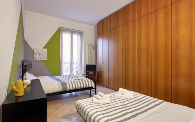 Tortona Design Flat