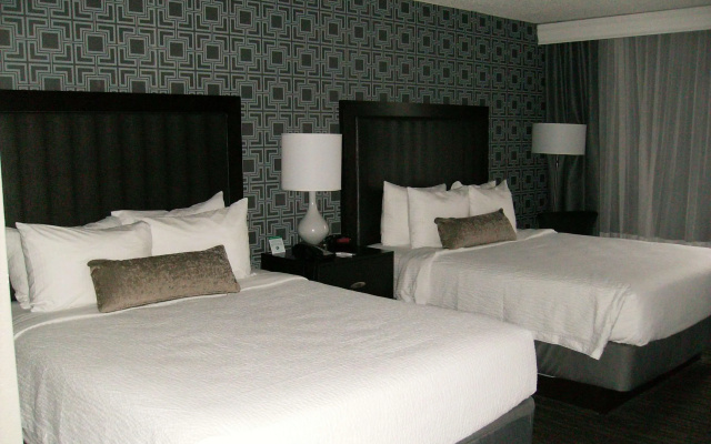 Best Western Plus Bradford Inn