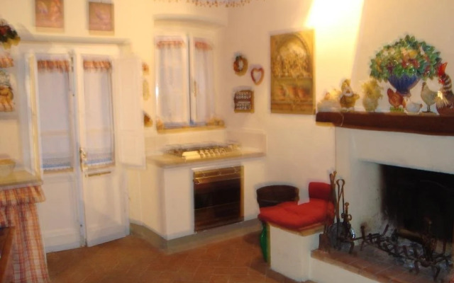 La Nella