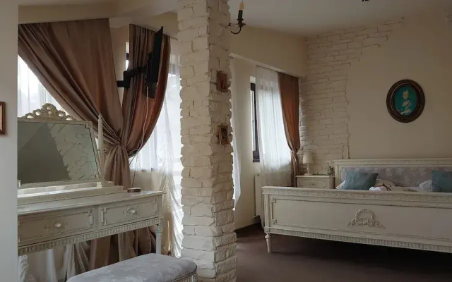 Vlahia Inn