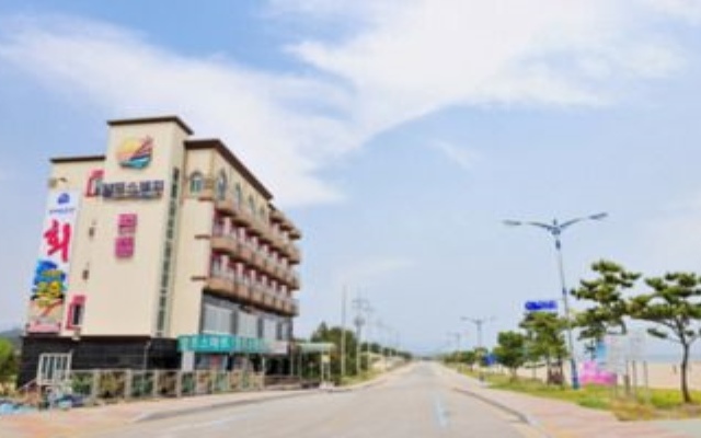Kulubeci Hotel пляж