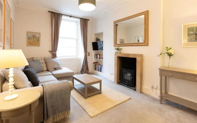 Beautiful 1 Bed Flat in Vibrant Stockbridge
