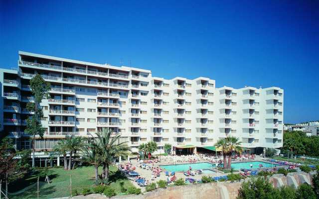 Hotel apartamentos Vistasol вид на фасад
