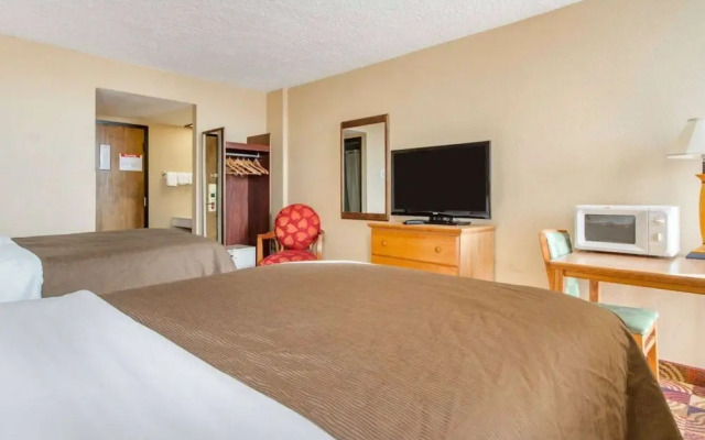 Wingate By Wyndham Sheboygan