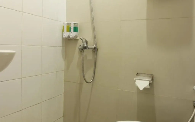 OYO 202 Kuwera Inn