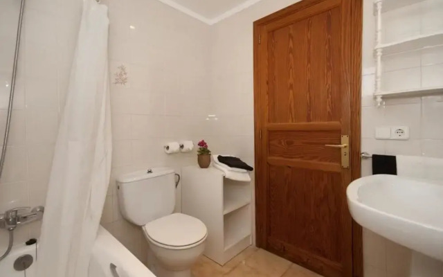 Apartment - 2 Bedrooms with Pool and WiFi - 103218