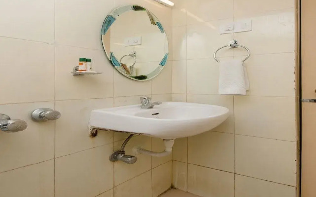 OYO 1838 Apartment Hotel Executive Homes
