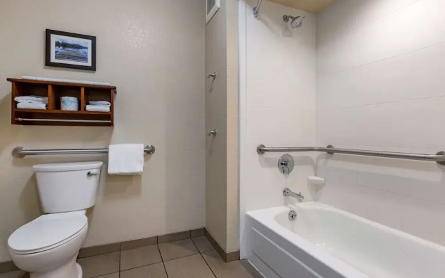 MainStay Suites