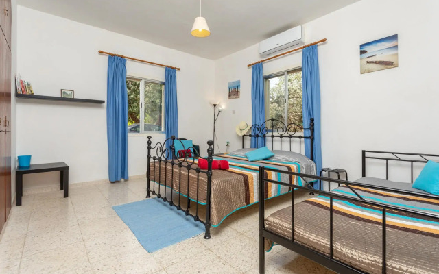 Villa Yiangos in Neo Chorio