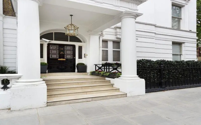 Veeve  2 Bed On A Beautiful Garden Square Bina Gardens Kensington