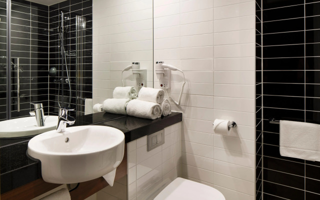 Holiday Inn Express Amsterdam - Sloterdijk Station by IHG