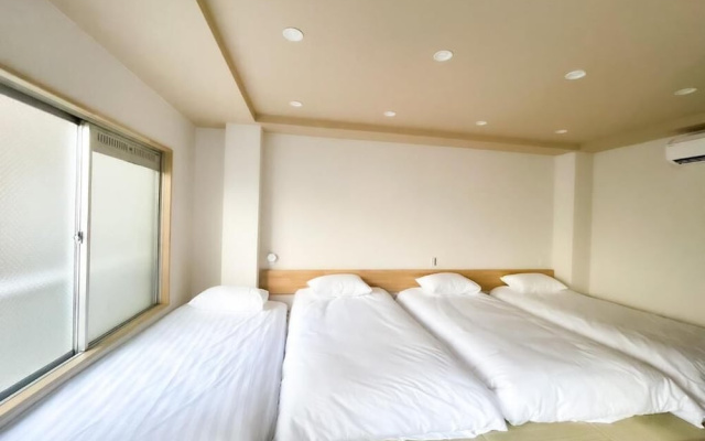 Sunshine Inn 456