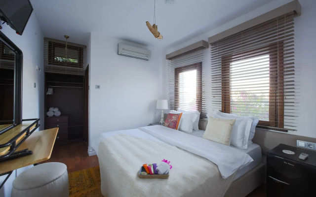 Galen Hotel & Beach