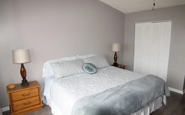 Sea Place 13239