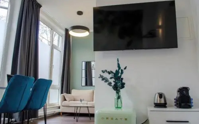 HOMELY STAY Studio 6
