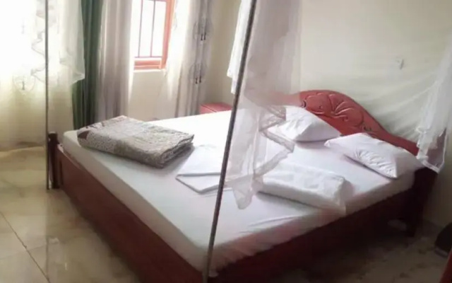 4B Stars II Hotel