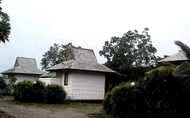 Khankhew Resort