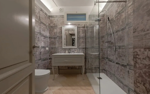 Apartments Florence - Teatro Luxury