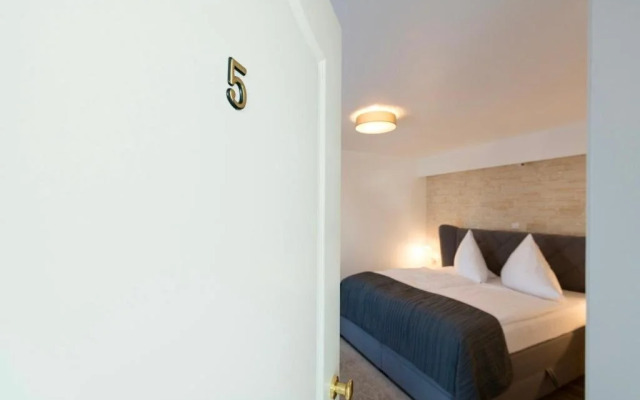 Tor Hotel
