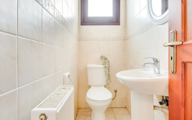 Sanders View - Dreamy 7-bdr Villa With Pool