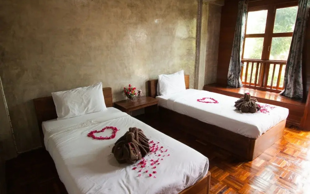 Huan Aumpron Resort