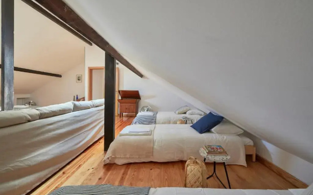 Renovated and Spacious Duplex Apartment With Patio, By TimeCooler