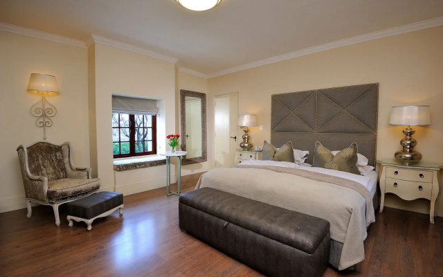 Heinitzburg Boutique Hotel