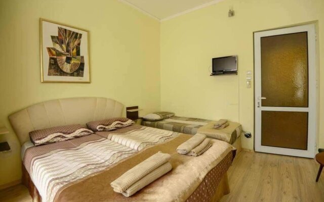 Отель Residence Art Guest House Болгария, Пловдив - отзывы, цены и фото номеров - забронировать отель Residence Art Guest House онлайн комната для гостей