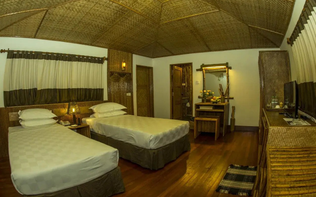 Imperial Jade Hotel