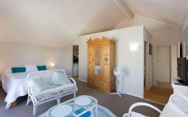 Fremantle Local Beach Studio