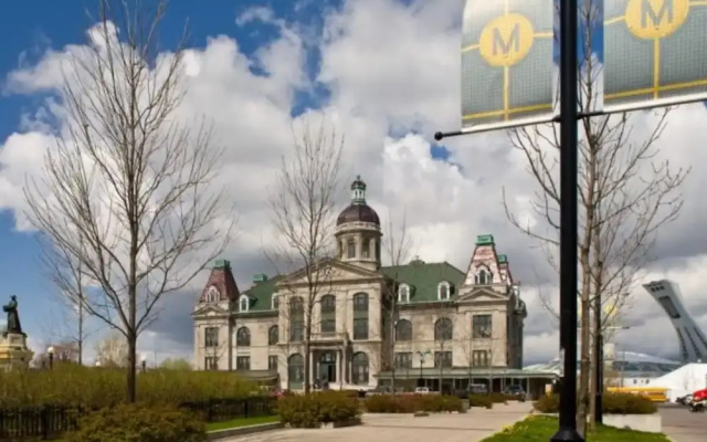 HoMa HomeStay Hotel by Olympic Stadium Montreal (Auberge/Hostel)