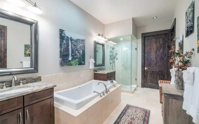 Cassidy Ridge B302