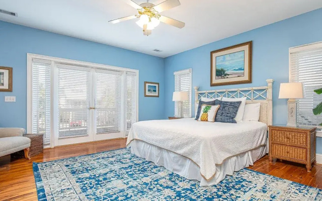 5 Oclock Somewhere by Tybee Vacation Rentals