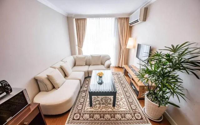 Saigon Court