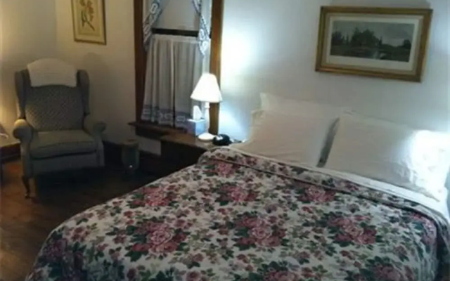 The Willow Tree Inn