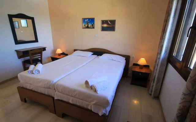 Delphi Hotel