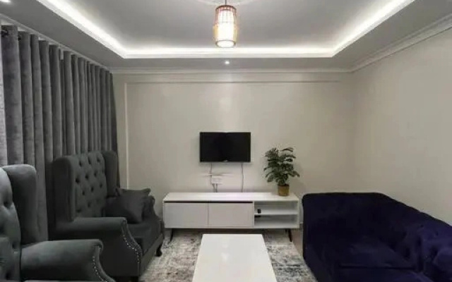 Modern 1br with queen bed-Langata, near Carnivore