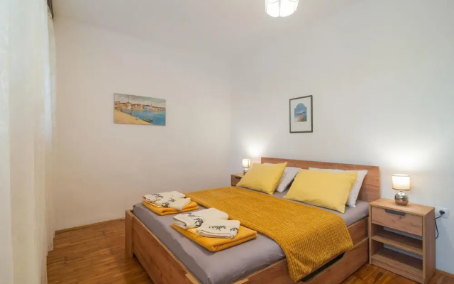 Stunning Apartment in Supetar With Wifi and 2 Bedrooms