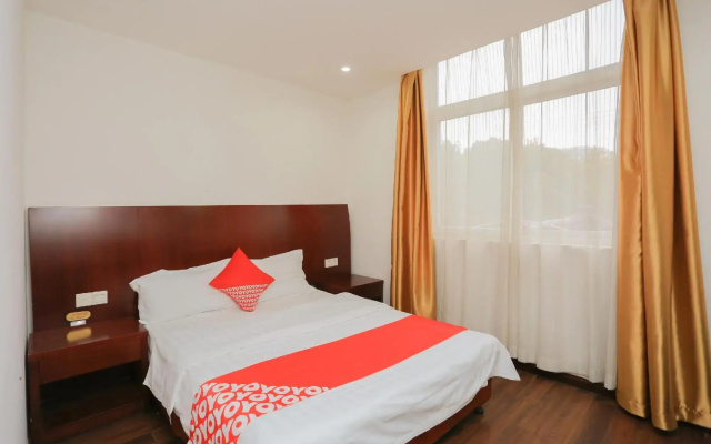 OYO Jinqiu Hotel